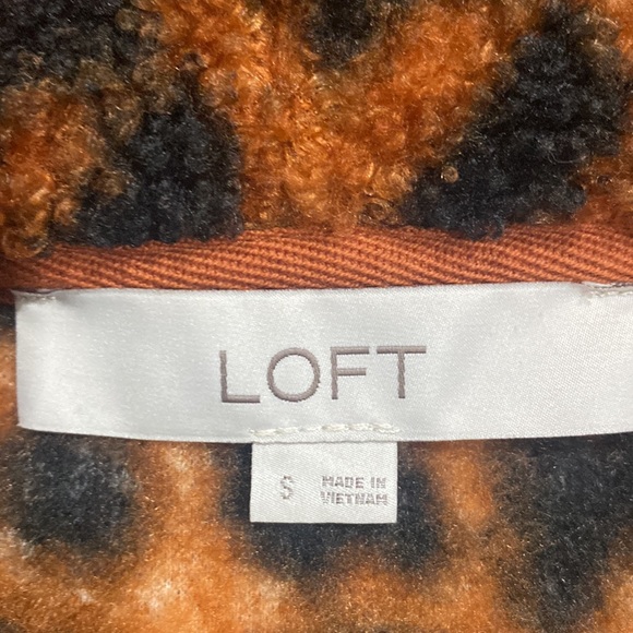 Loft 34 zip pull over hoodie, long sleeve, animal print Sherpa teddy si… - Picture 2 of 9